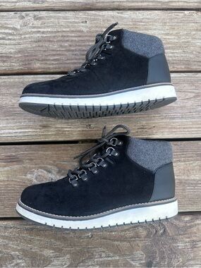 Sonoma Goods for Life Black Suede Chukka Boots with Gray Collar